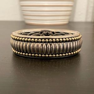 Lagos SS/18k cuff bangle 6 inch